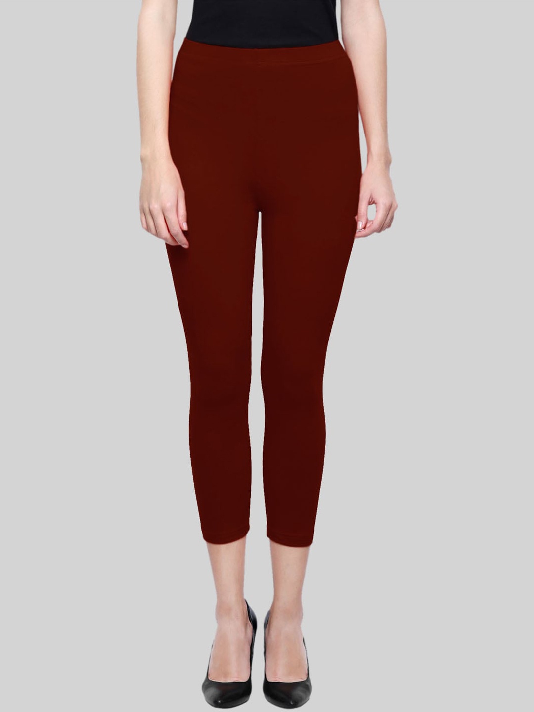 

SAUNDARYA Anti pilling Calf Length Leggings, Maroon