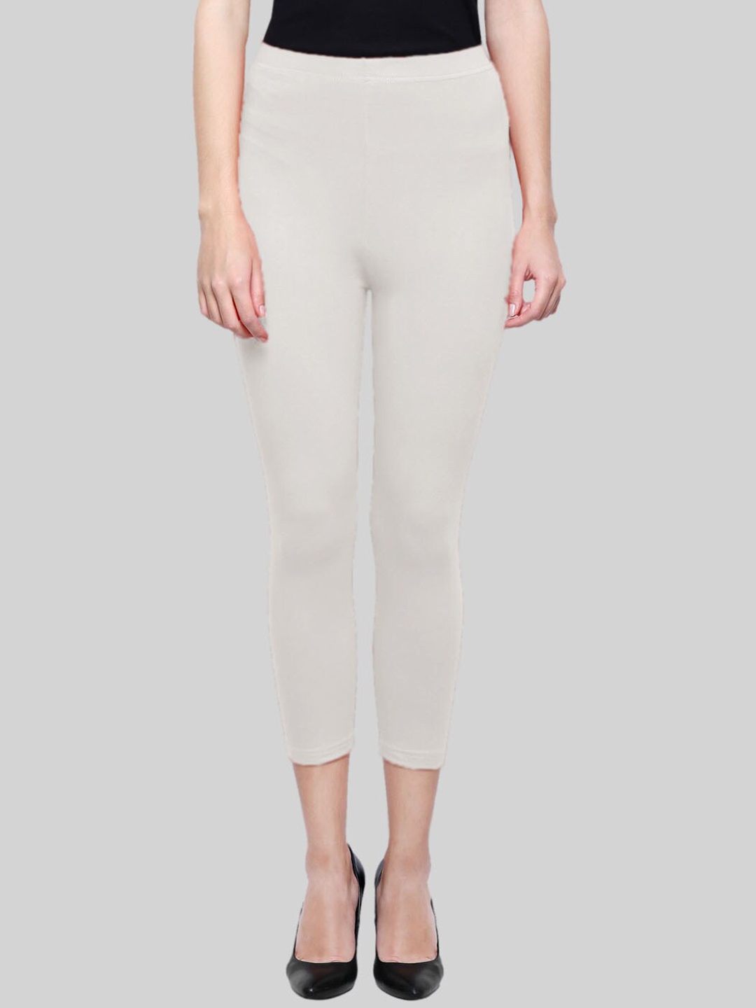 

SAUNDARYA Stretch Fit Calf-Length Cotton Leggings, Off white