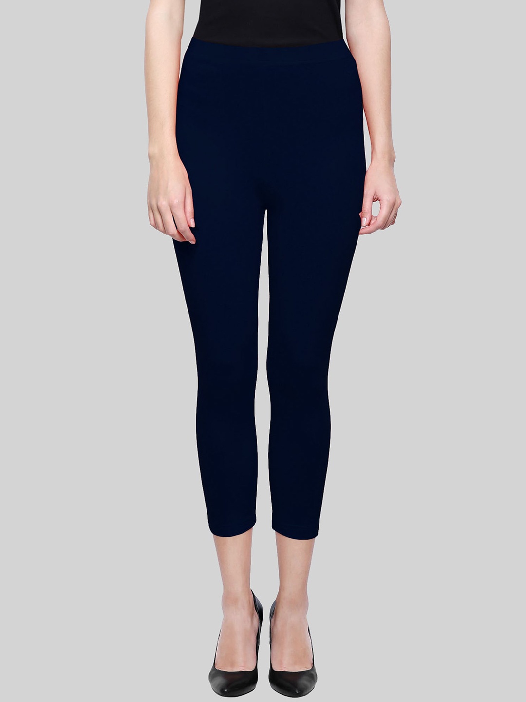 

SAUNDARYA Stretch Fit Three-Fourth Length leggings, Navy blue