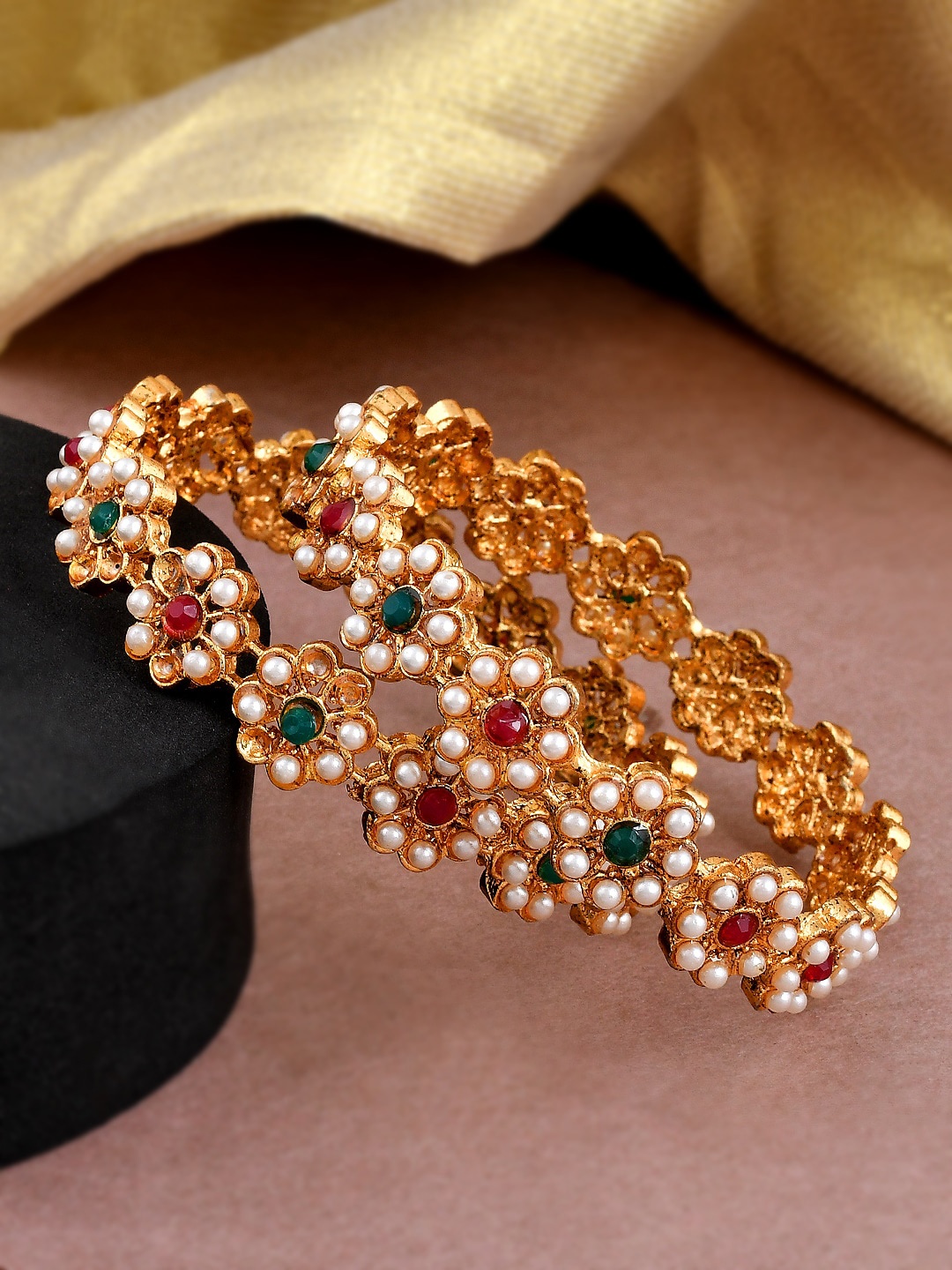 

Shoshaa Set Of 2 Gold-Plated Stone-Studded & Beaded Bangles