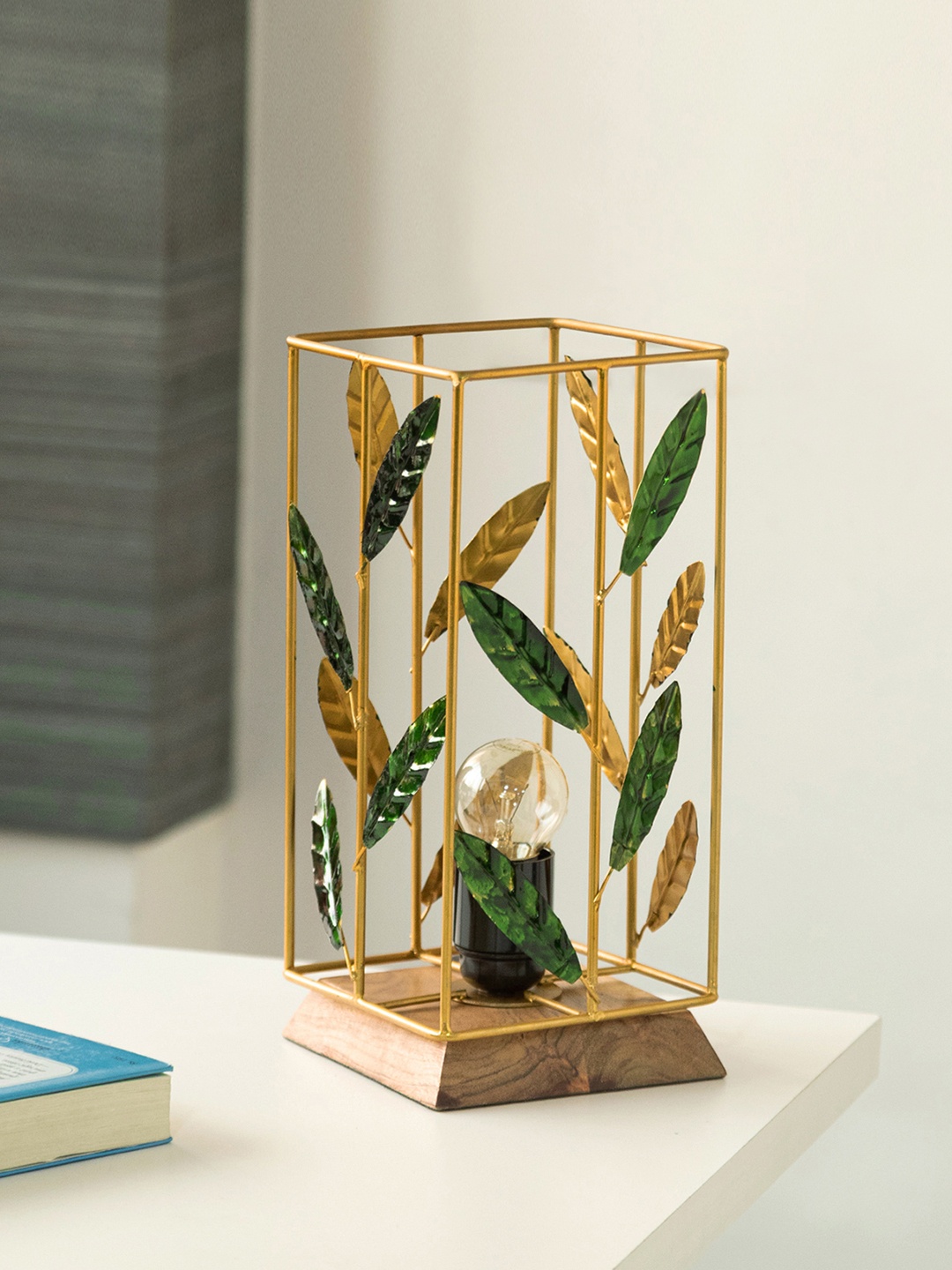 

ExclusiveLane Golden & Green Table Lamp with Shade, Gold