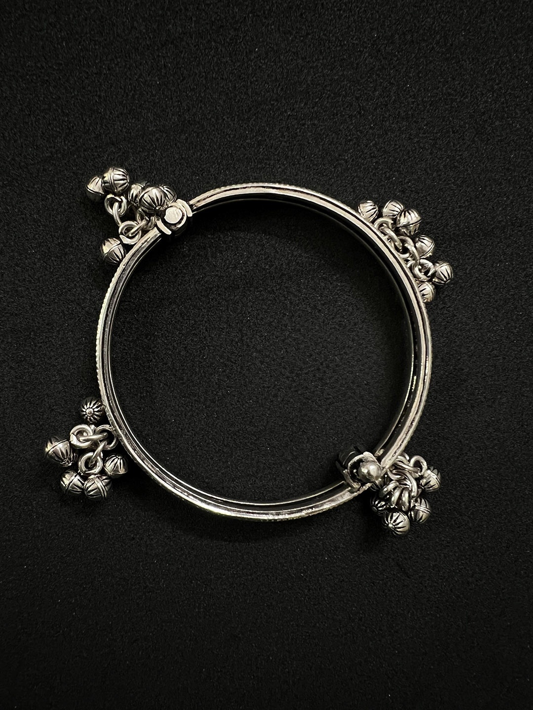 

Arte Jewels 925 Oxidised Silver Bangle with Ghungroo