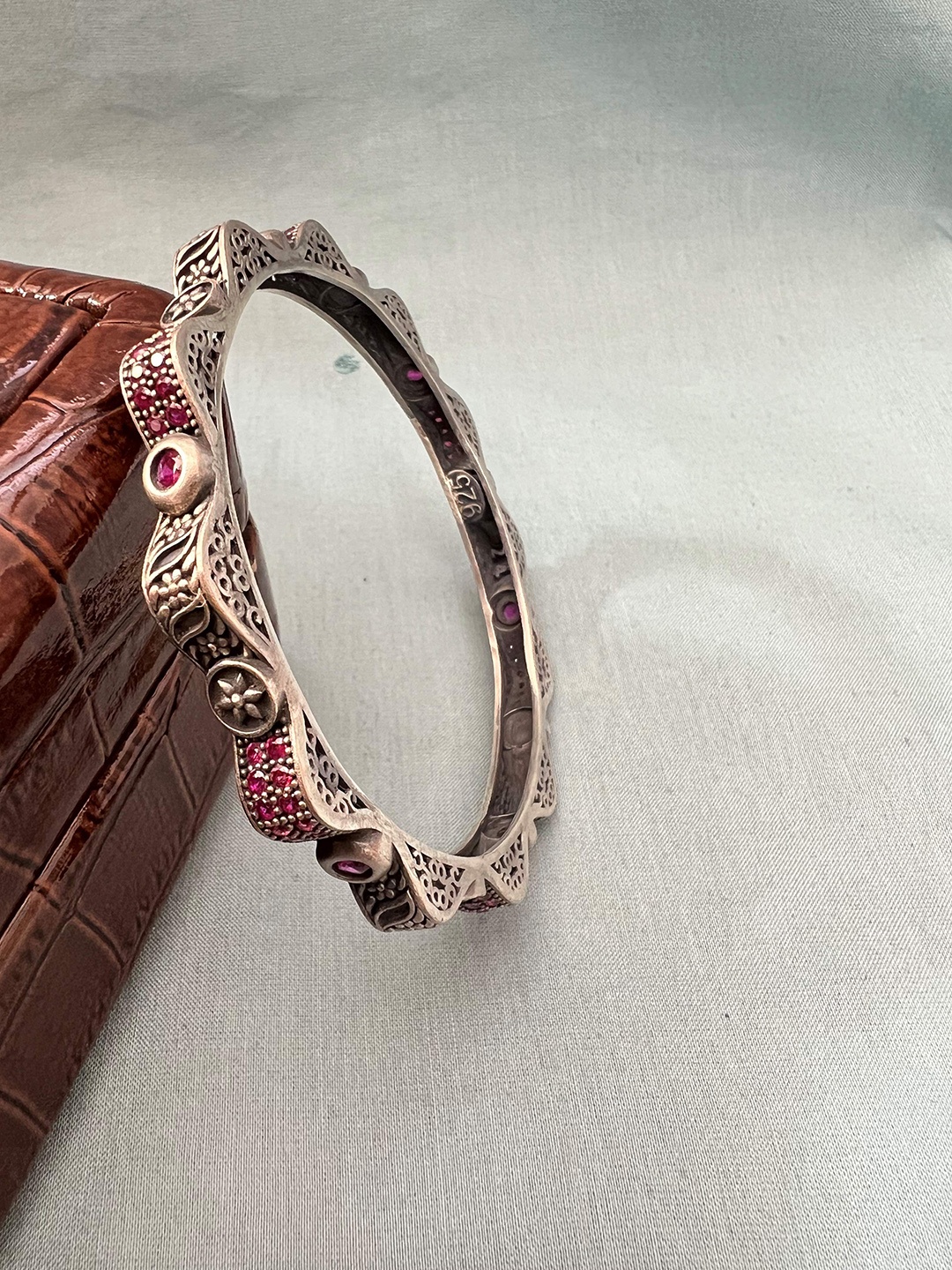 

Arte Jewels Rhodium-Plated Bangle-Style Bracelet, Silver
