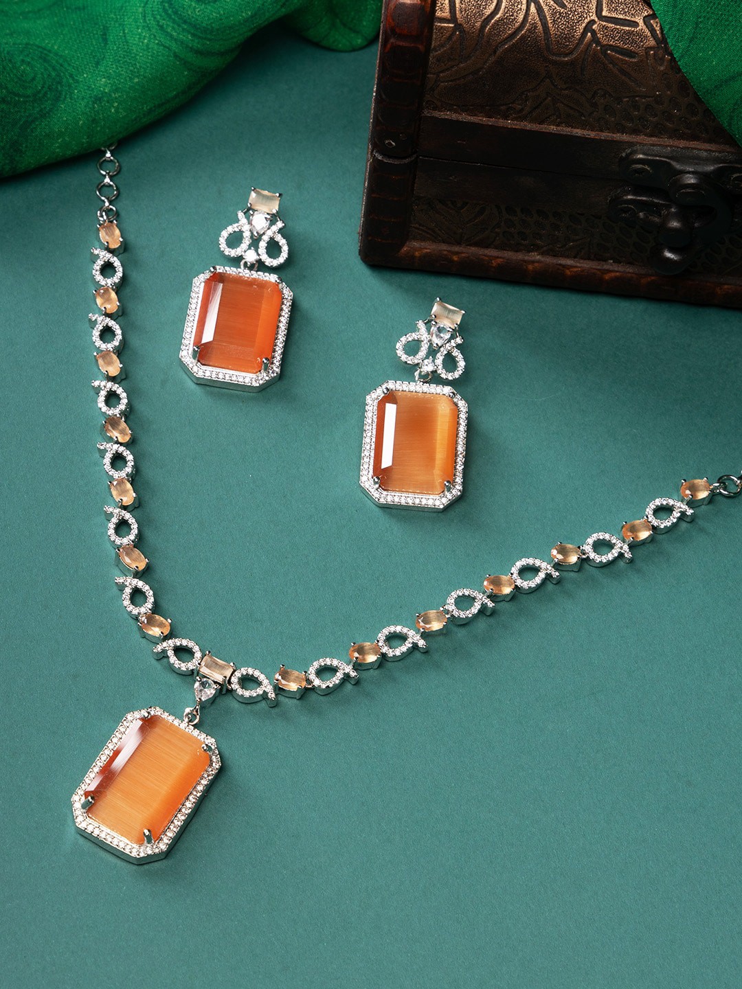 

justpeachy Rhodium-Plated American Diamond-Studded Jewellery Set, Silver