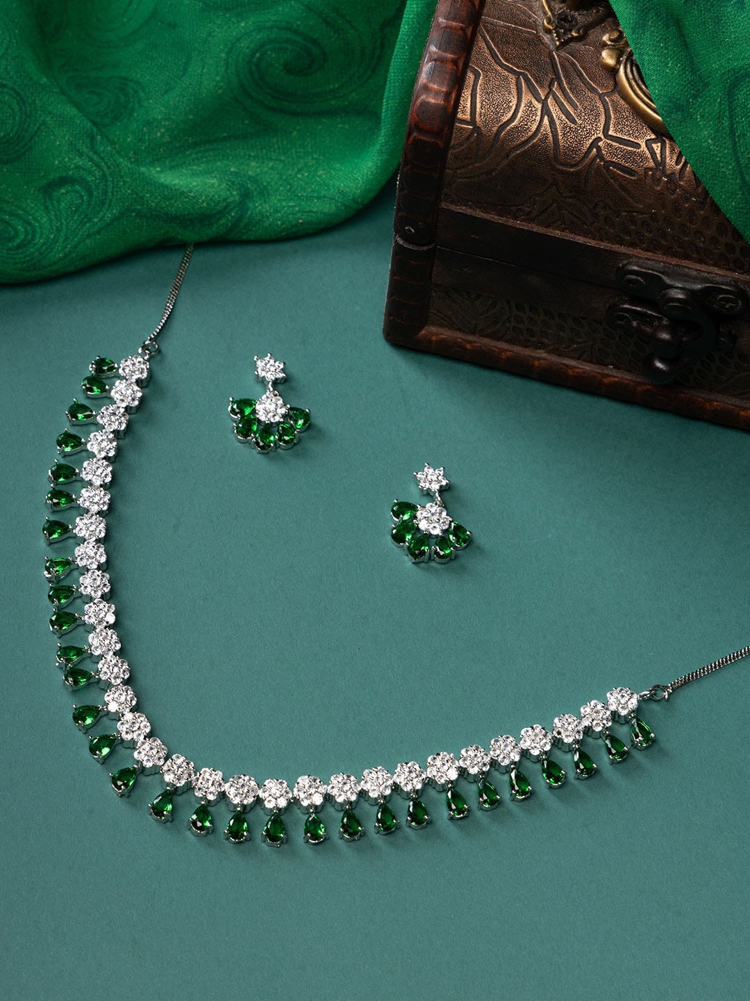 

justpeachy Rhodium-Plated AD-Studded Jewellery Set, Silver