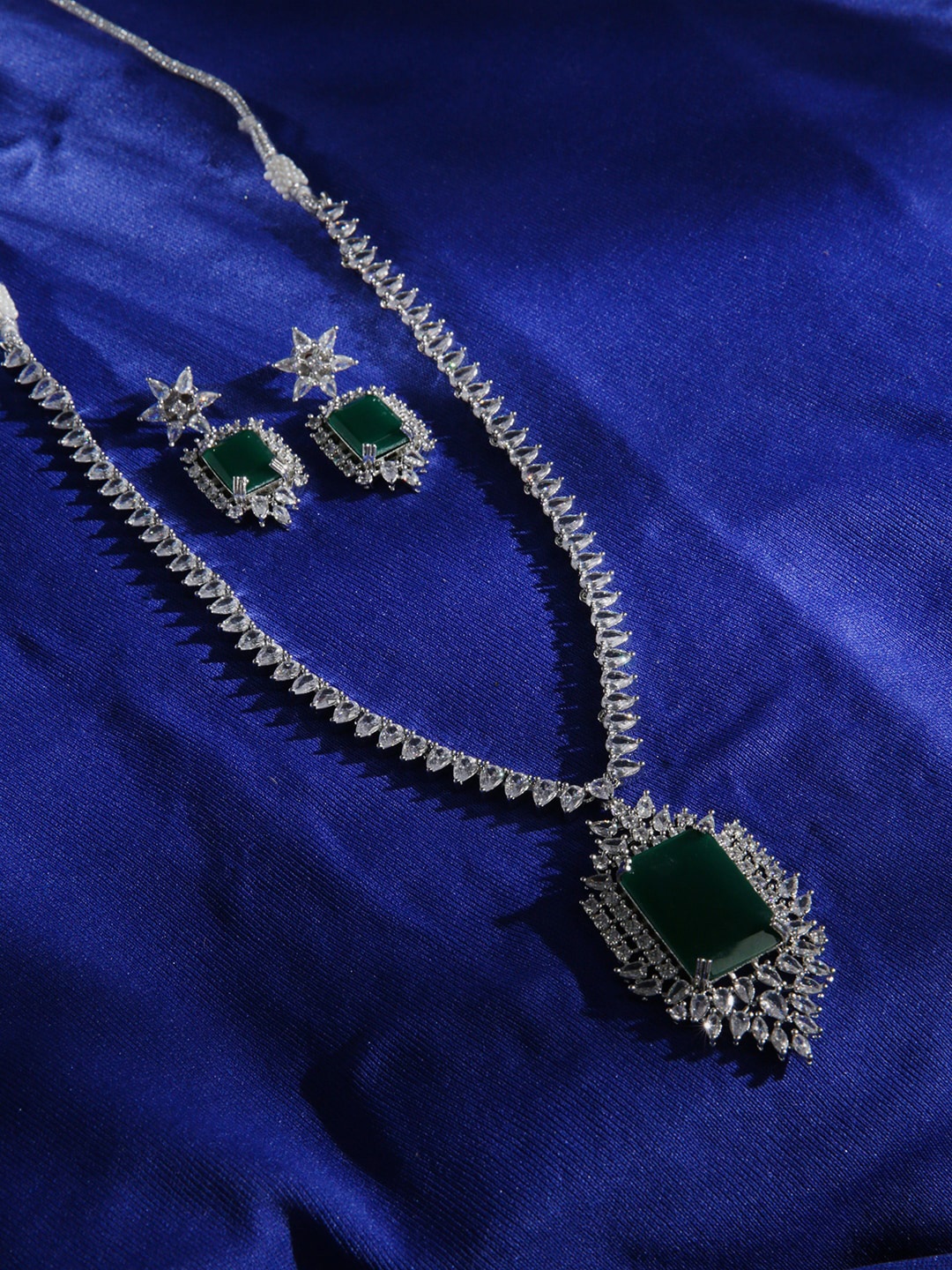 

justpeachy Rhodium-Plated American Diamond-Studded Jewellery Set, Silver