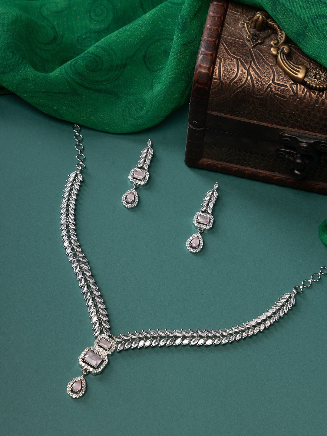 

justpeachy Rhodium-Plated AD-Studded Necklace & Earrings, Silver