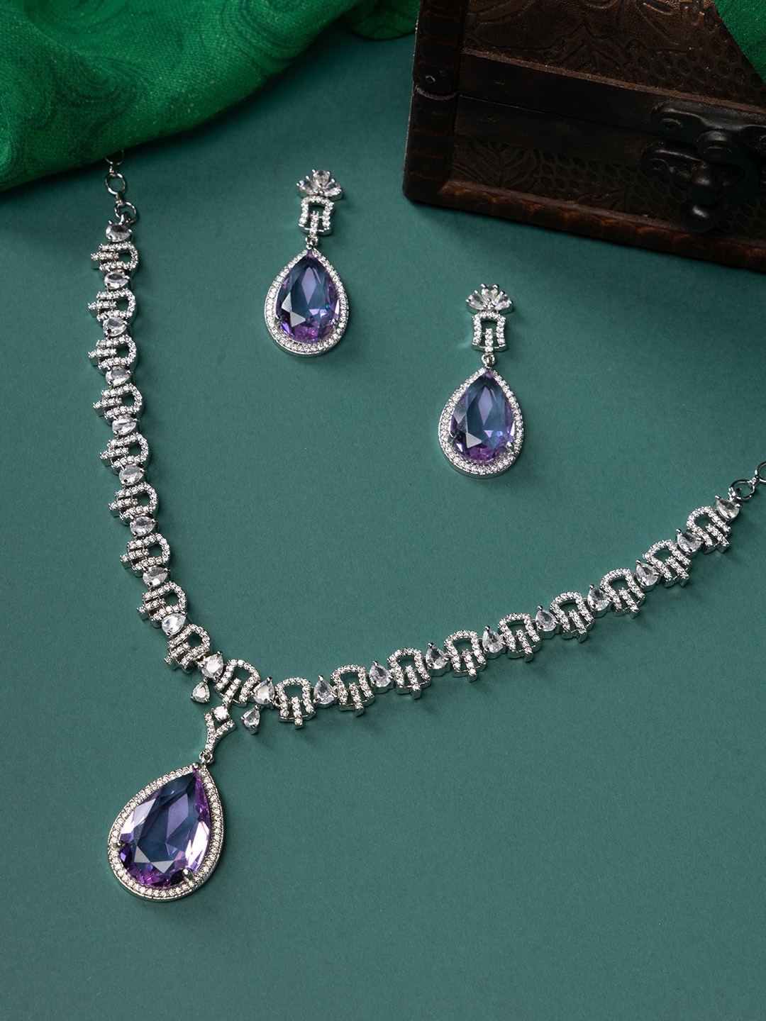 

justpeachy Rhodium-Plated AD-Studded Jewellery Set, Silver