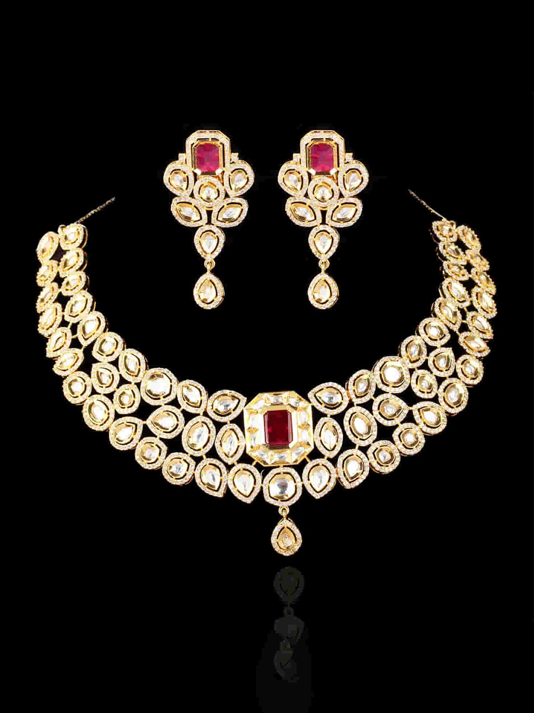 

Mirana Gold-Plated Kundan-Studded Jewellery Set