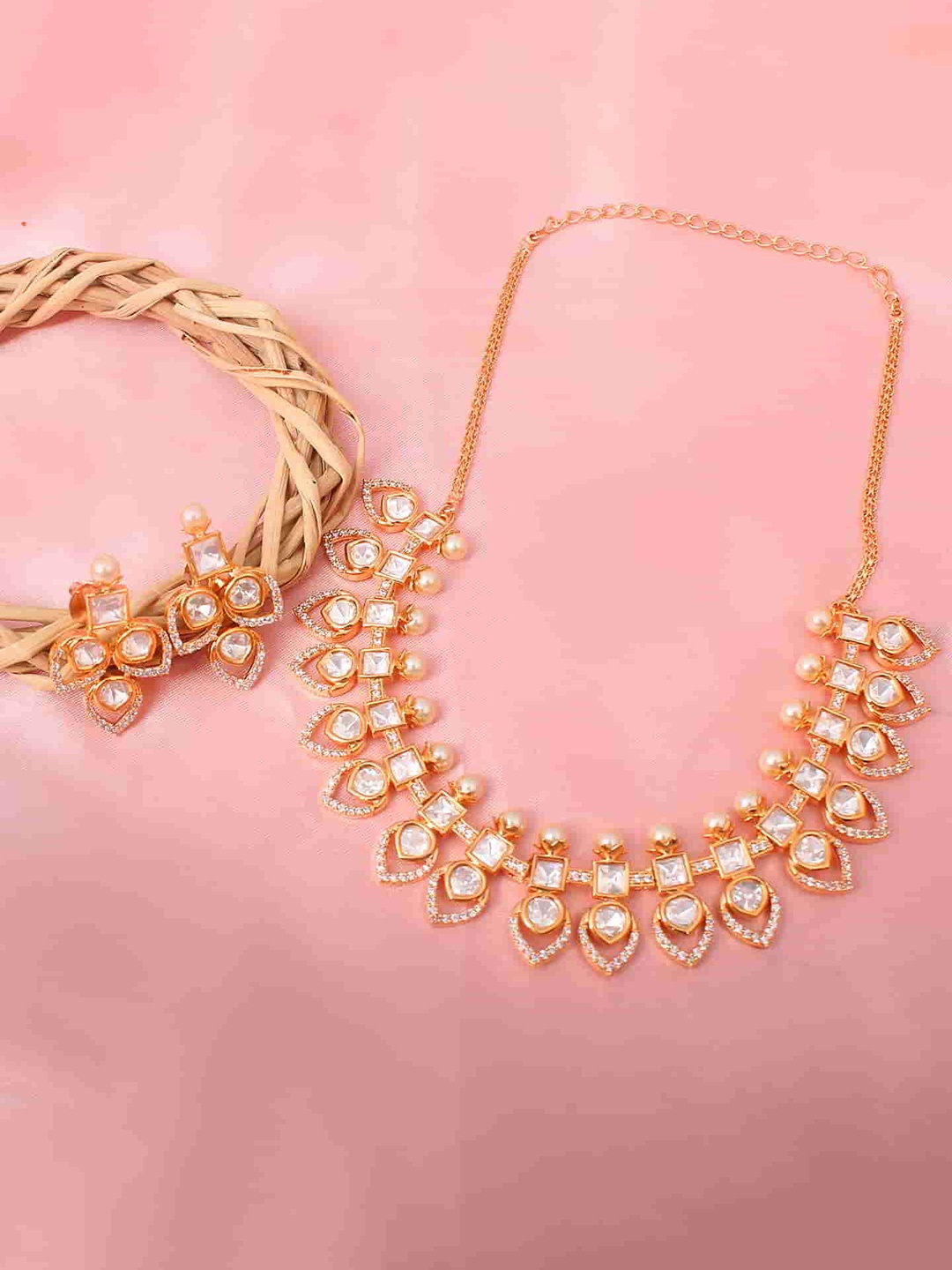 

Mirana Gold-Plated Kundan-Studded Designer Jewellery Set