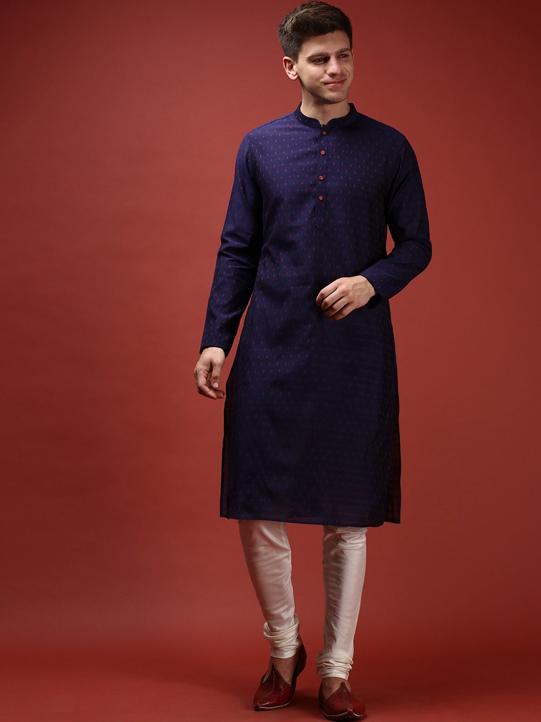 

KISAH Ethnic Motifs Woven Design Regular Kurta with Churidar, Navy blue