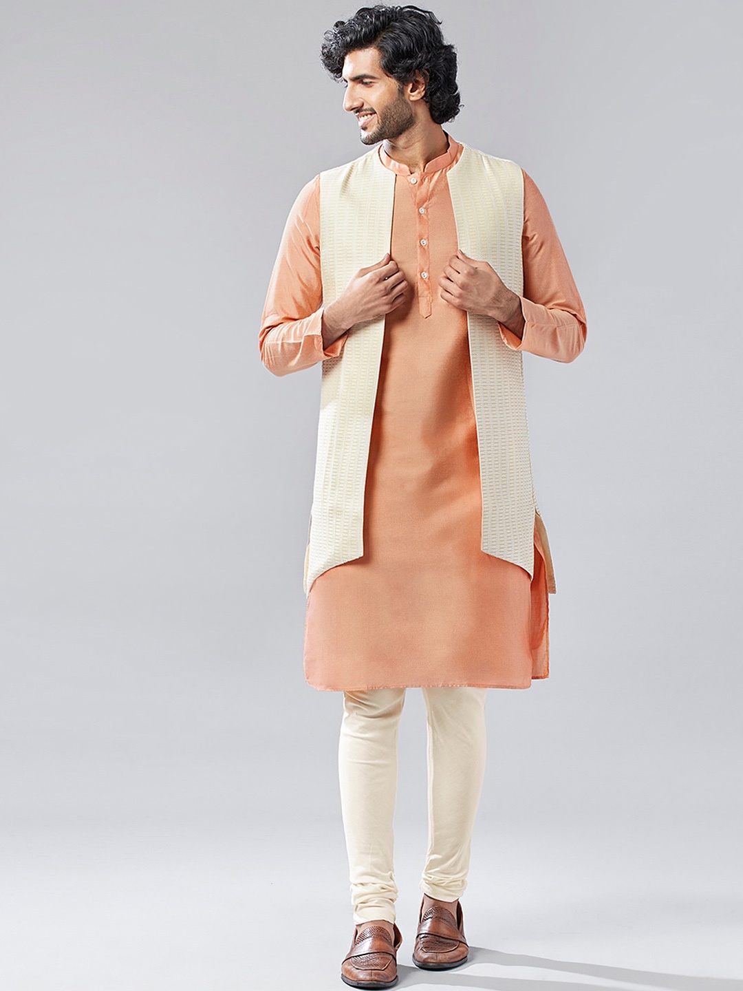 

KISAH Mandarin Collar Regular Kurta & Churidar With Nehru jacket, Peach