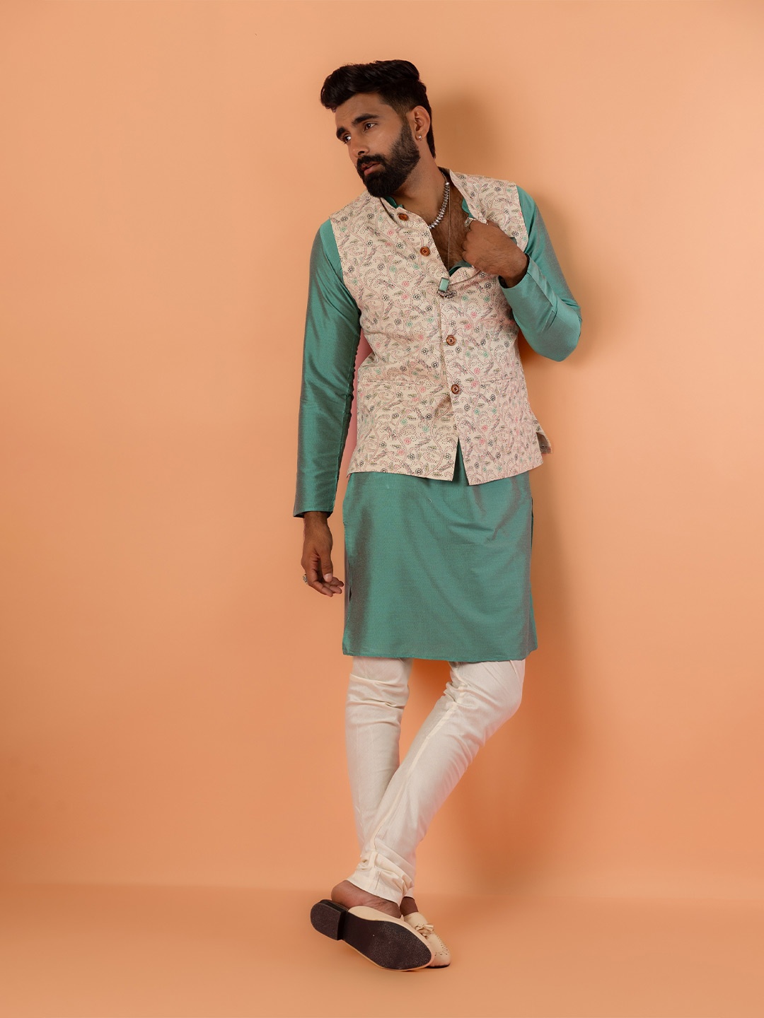 

KISAH Men Mandarin Collar Regular Pure Cotton Kurta with Churidar & Printed Nehru jacket, Cream