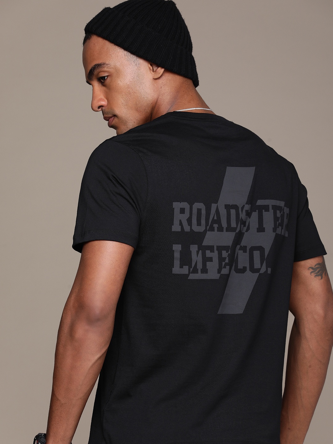 

Roadster Men Brand Logo Printed Pure Cotton T-shirt, Black