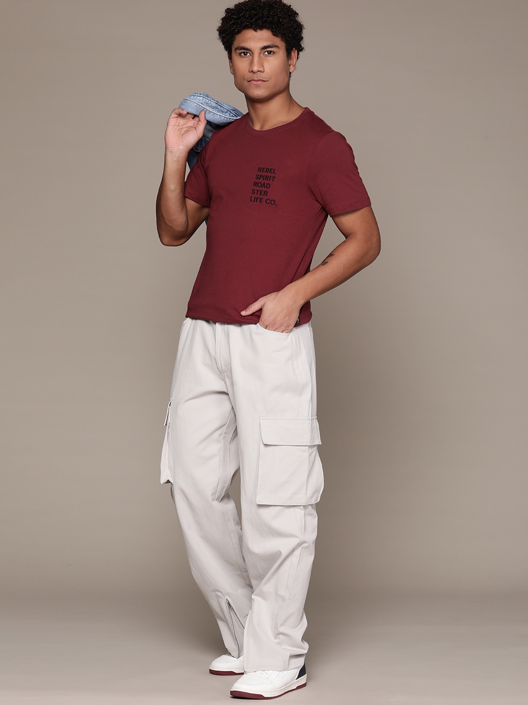 

The Roadster Lifestyle Co. Embroidered Detail Pure Cotton T-shirt, Maroon