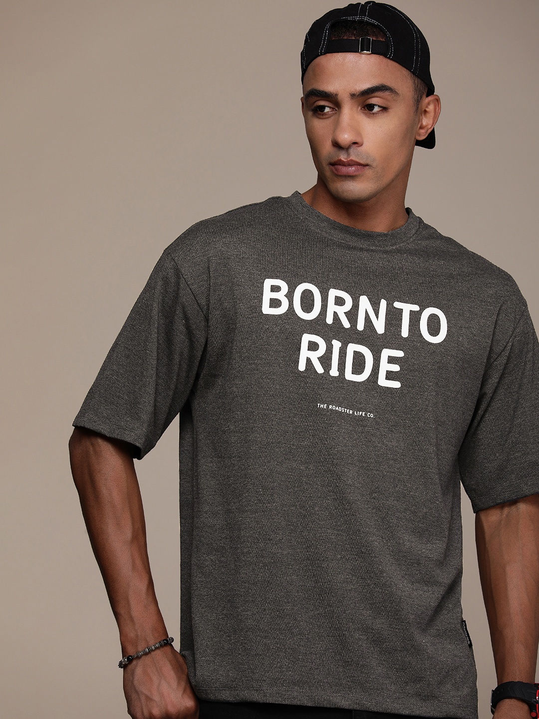 

The Roadster Life Co. Typography Printed Drop-Shoulder T-shirt, Grey