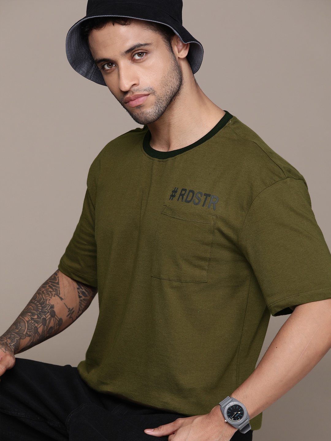 

The Roadster Lifestyle Co. Pure Cotton Relaxed Fit T-shirt, Olive