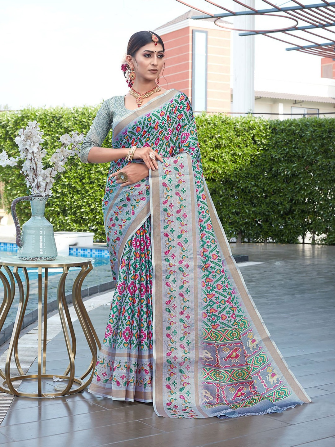 

Pisara Ethnic Motifs Printed Zari Silk Cotton Saree, Grey