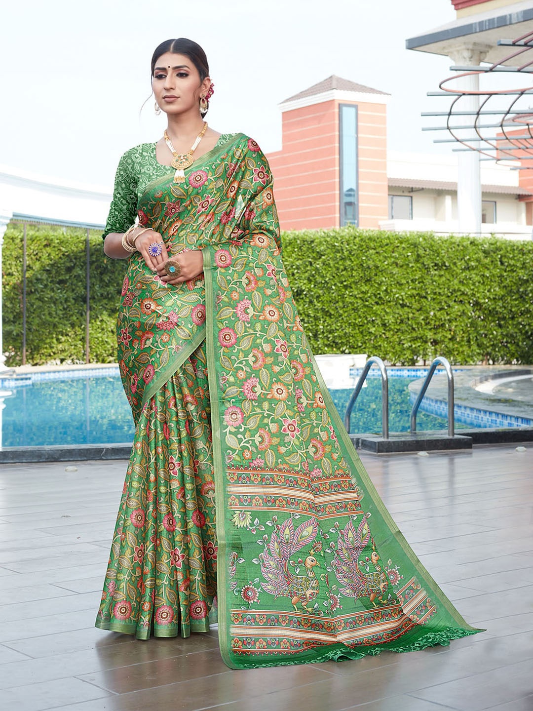 

Pisara Floral Printed Zari Silk Cotton Saree, Olive