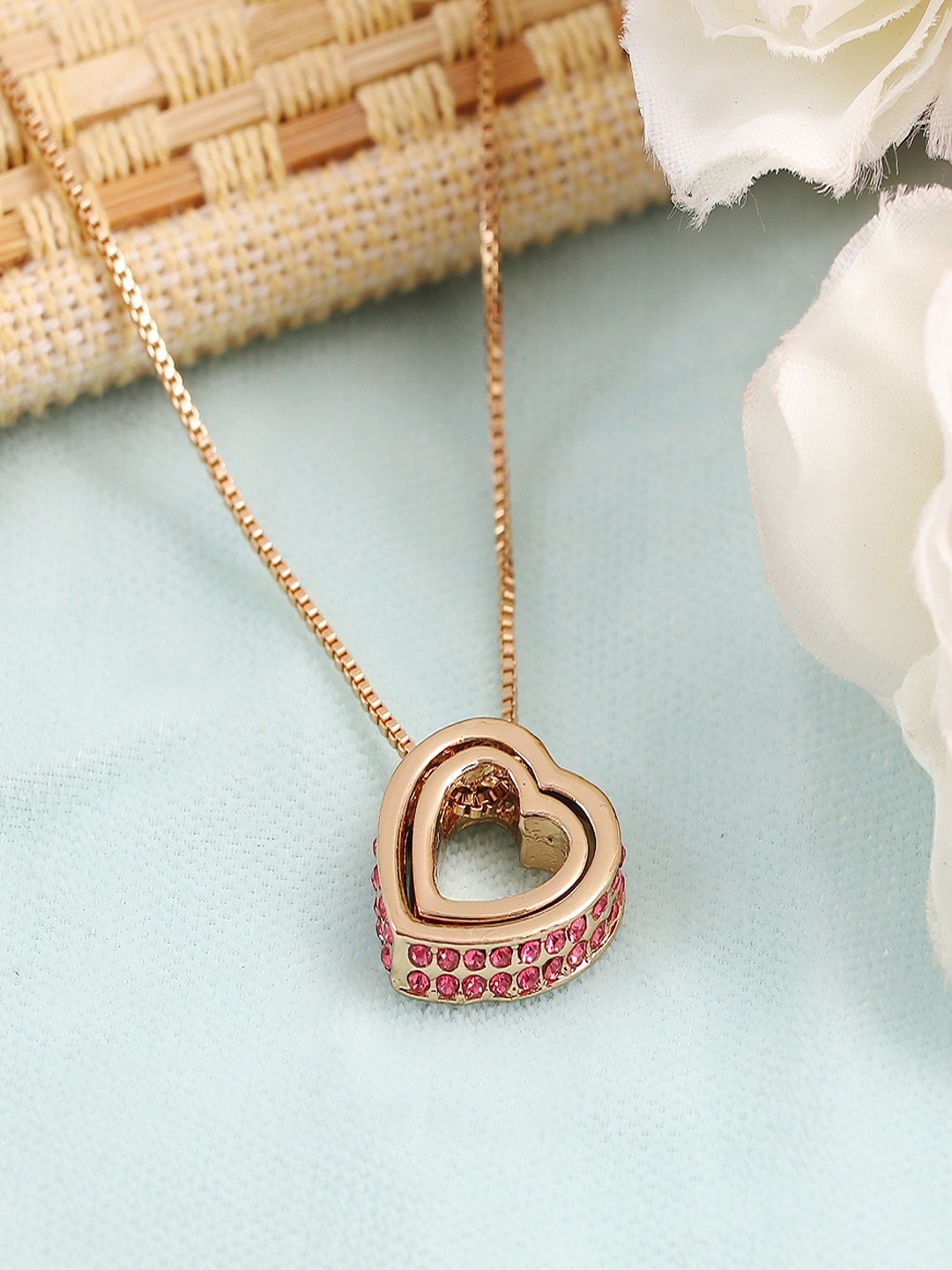 

UNIVERSITY TRENDZ Gold-Toned & Pink Gold-Plated Antique Chain