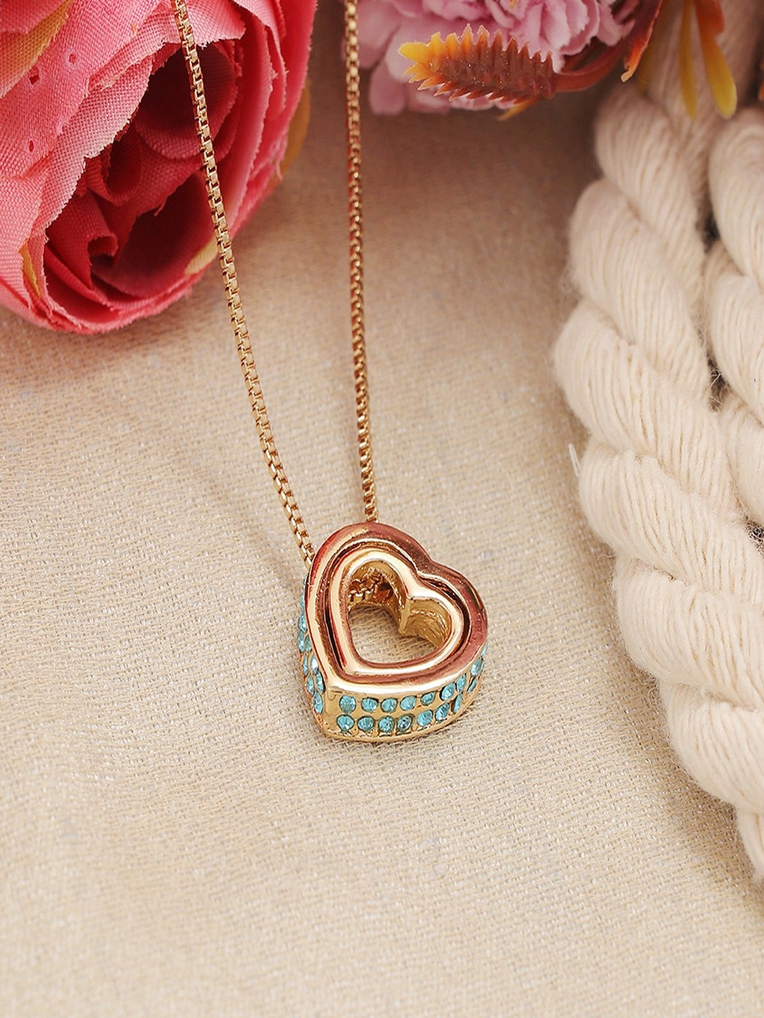

UNIVERSITY TRENDZ Gold-Plated Crystal-Studded Heart Shaped Pendant With Chain
