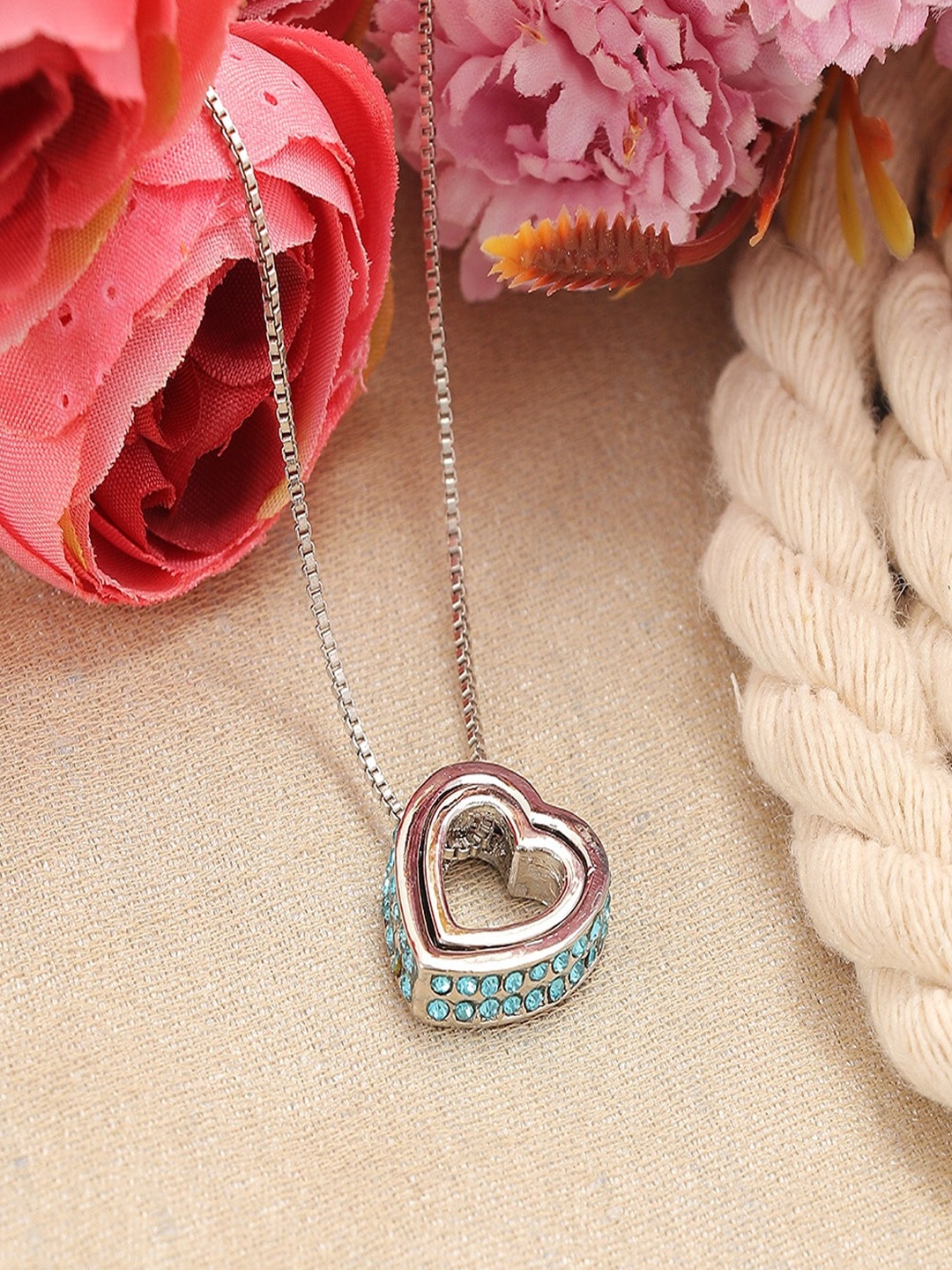 

UNIVERSITY TRENDZ Silver-Plated Crystal-Studded Heart Shaped Pendant With Chain