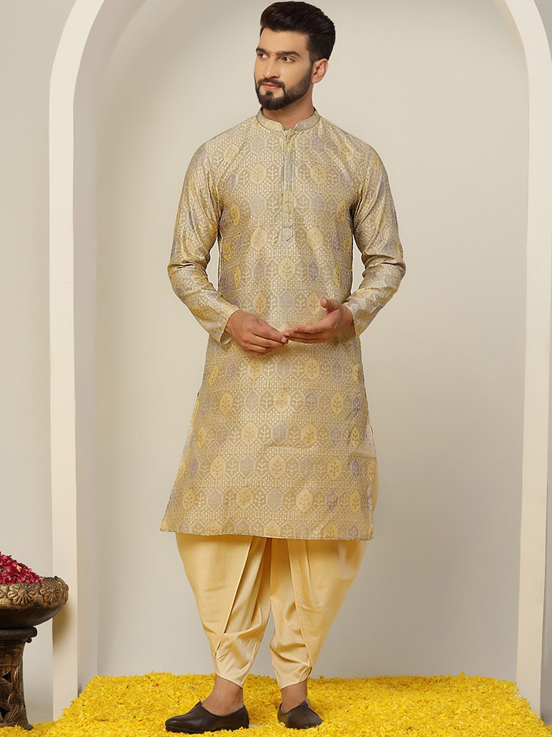 

KISAH Ethnic Motifs Printed Kurta With Dhoti Pants, Cream