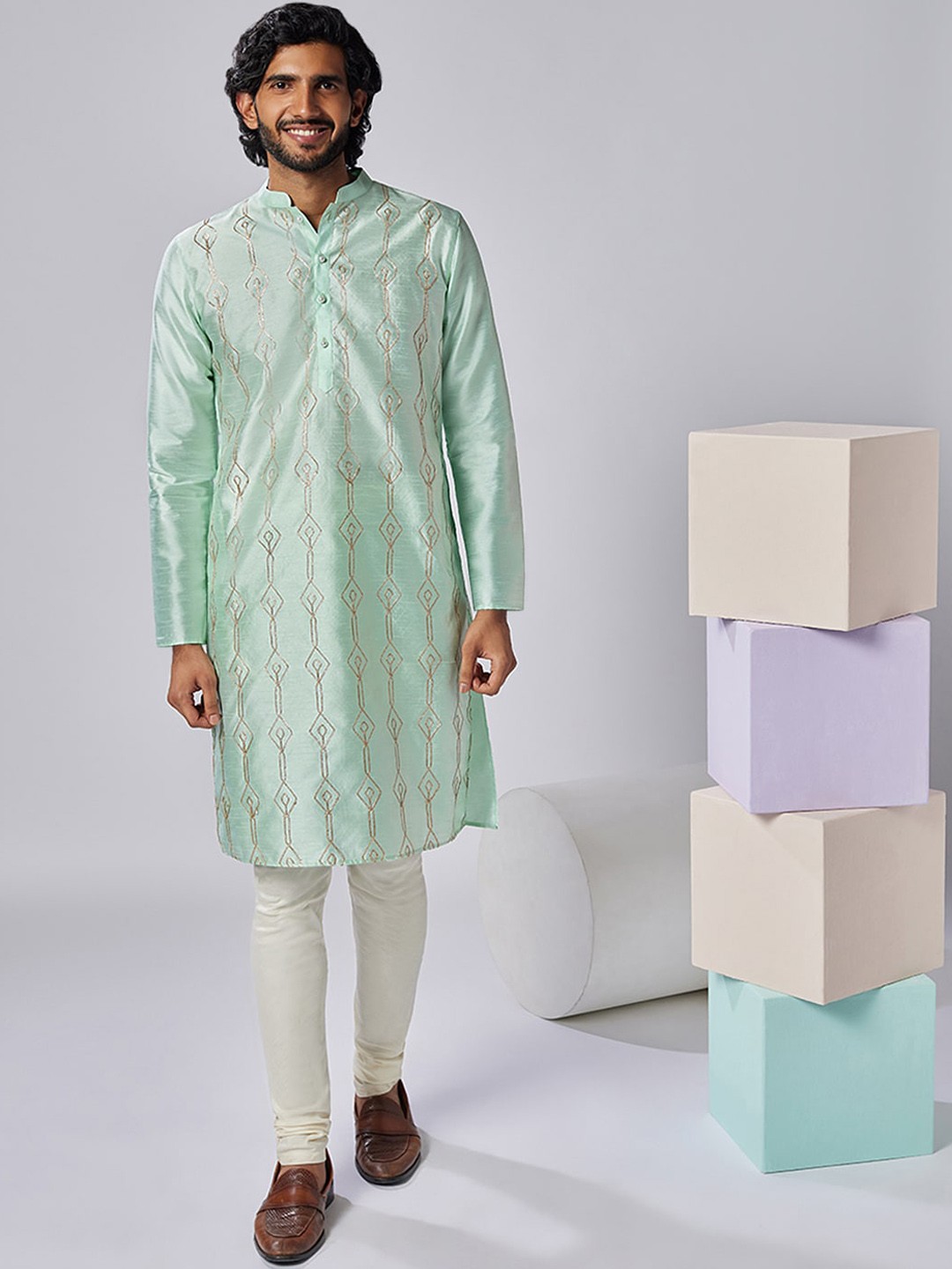 

KISAH Mandarin Collar Embroidered Regular Sequinned Kurta With Churidar, Sea green