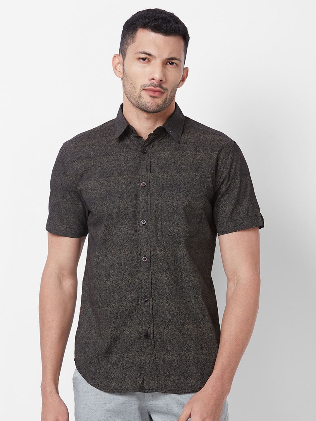 

GIORDANO Slim Fit Abstract Printed Pure Cotton Casual Shirt, Brown