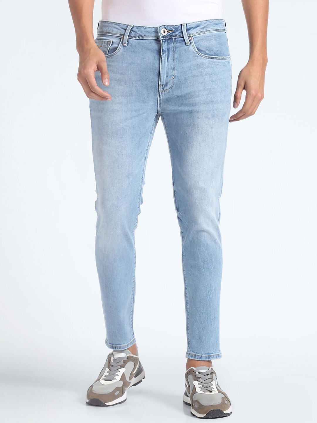 

Flying Machine Men Skinny Fit Whiskers & Chevrons Mid-Rise Cotton Jeans, Blue