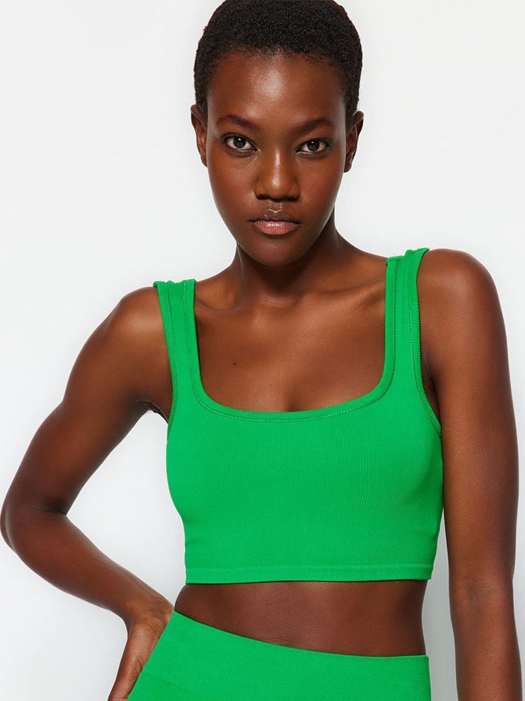 

Trendyol Full Coverage Lightly Padded Workout Bra With All Day Comfort, Green