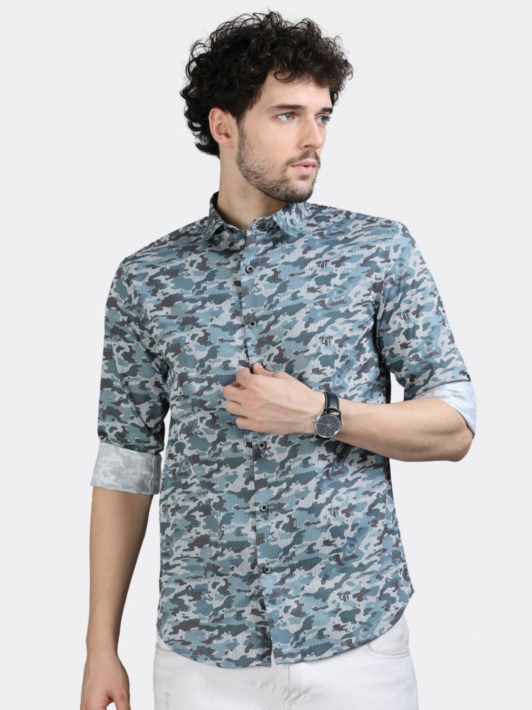 

BADMAASH Slim Fit Camouflage Printed Casual Shirt, White