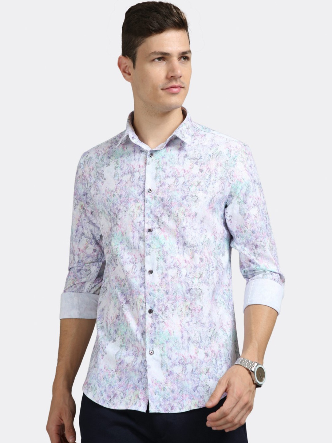 

BADMAASH Geometric Printed Slim Fit Opaque Cotton Casual Shirt, White