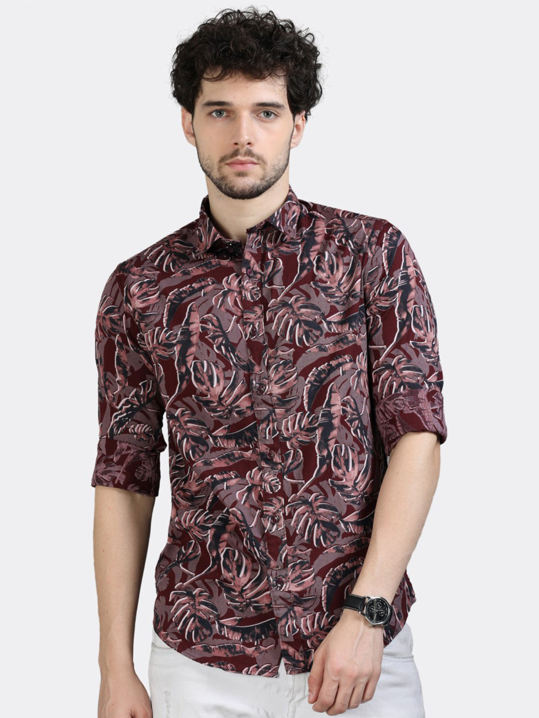 

BADMAASH Floral Printed Slim Fit Opaque Pure Cotton Casual Shirt, Red