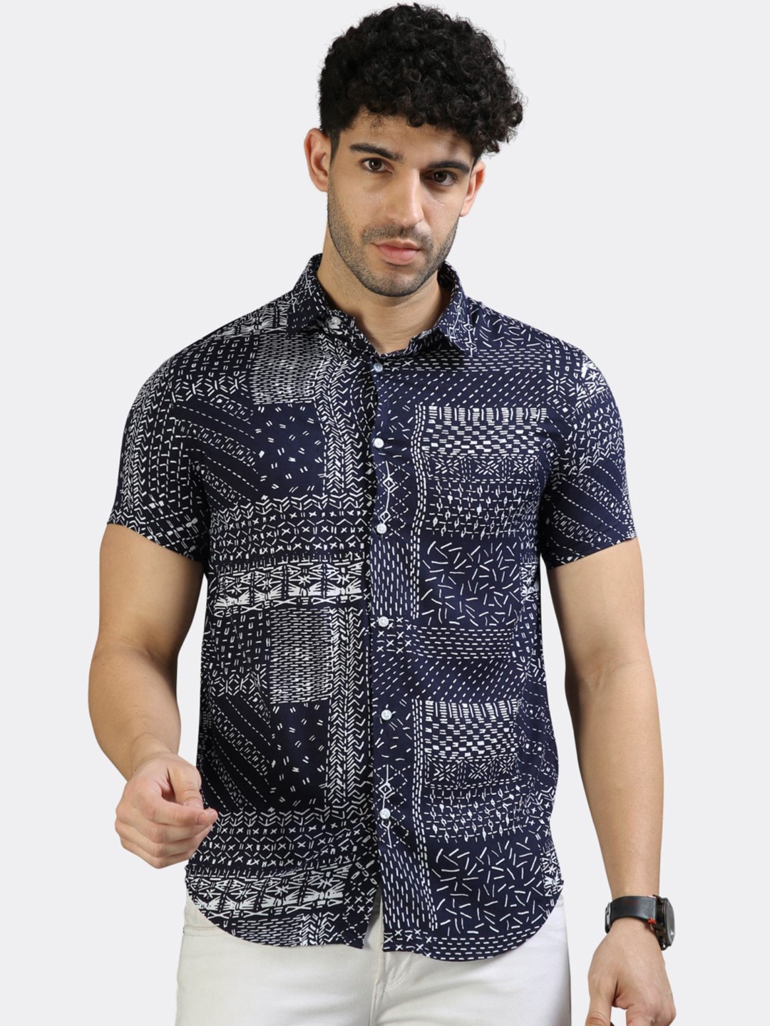 

BADMAASH Ethnic Motifs Printed Slim Fit Opaque Casual Shirt, Navy blue