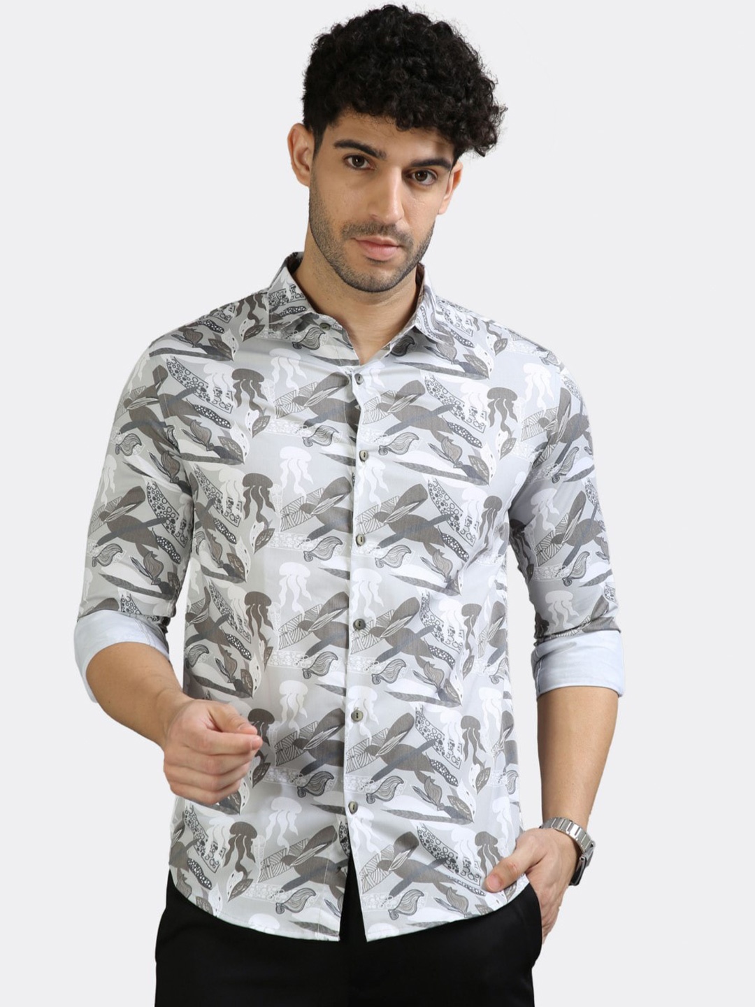 

BADMAASH Slim Fit Abstract Printed Spread Collar Long Sleeve Casual Shirt, White