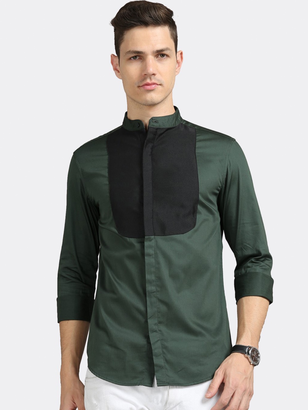 

BADMAASH Slim Fit Colourblocked Pure Cotton Casual Shirt, Green