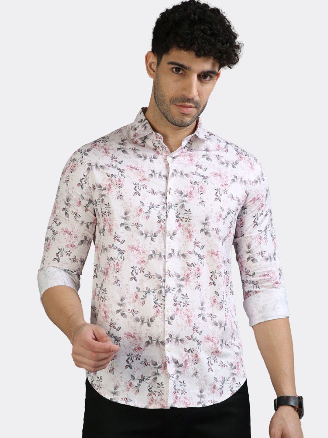 

BADMAASH Slim Fit Floral Opaque Printed Casual Shirt, White