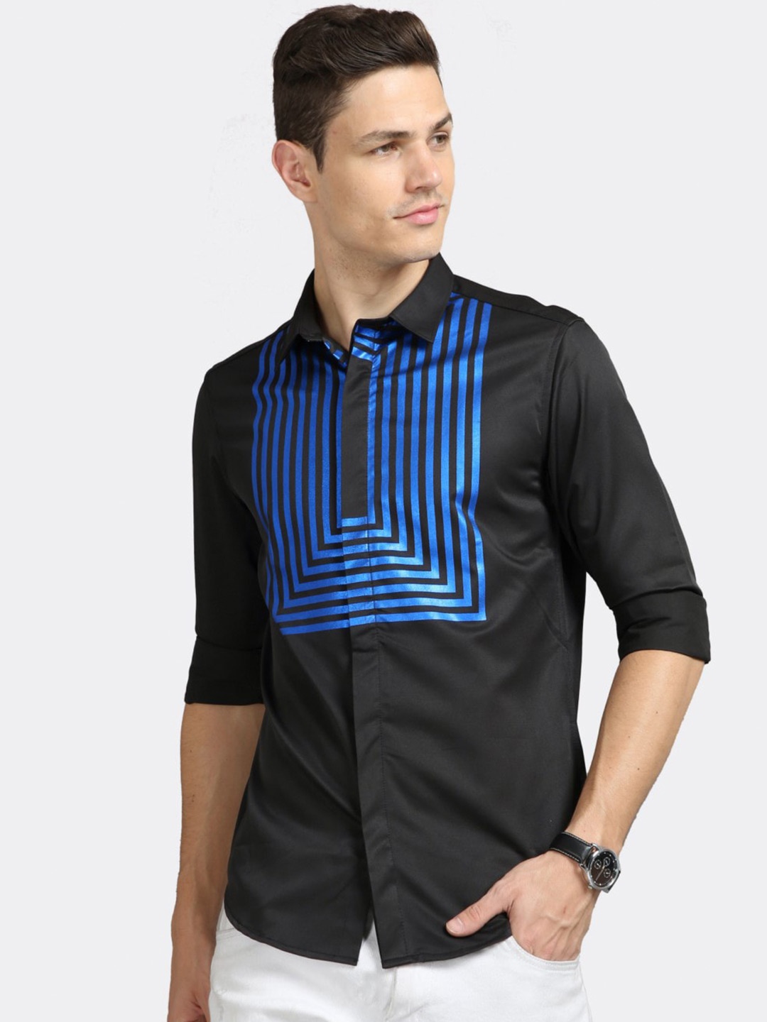 

BADMAASH Slim Fit Striped Spread Collar Pure Cotton Casual Shirt, Black