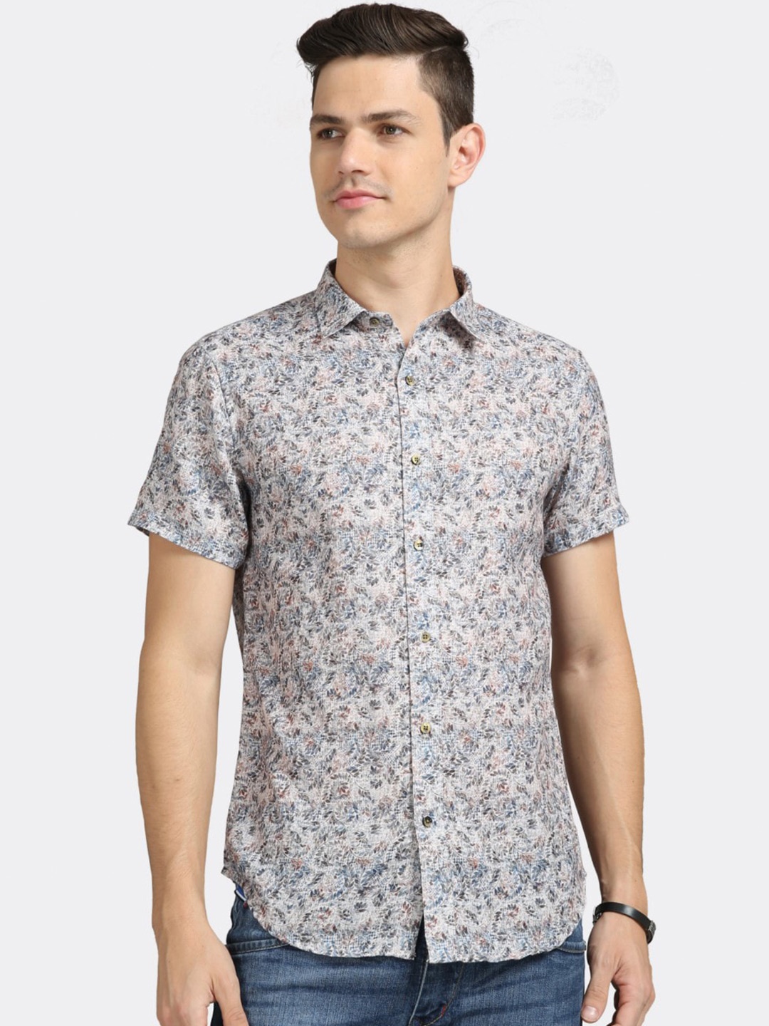 

BADMAASH Slim Fit Floral Printed Pure Cotton Casual Shirt, Beige