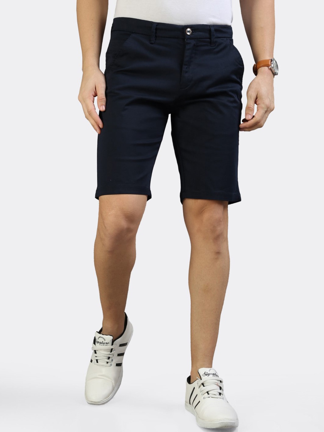 

BADMAASH Men Mid-Rise Slim Fit Chino Shorts, Navy blue