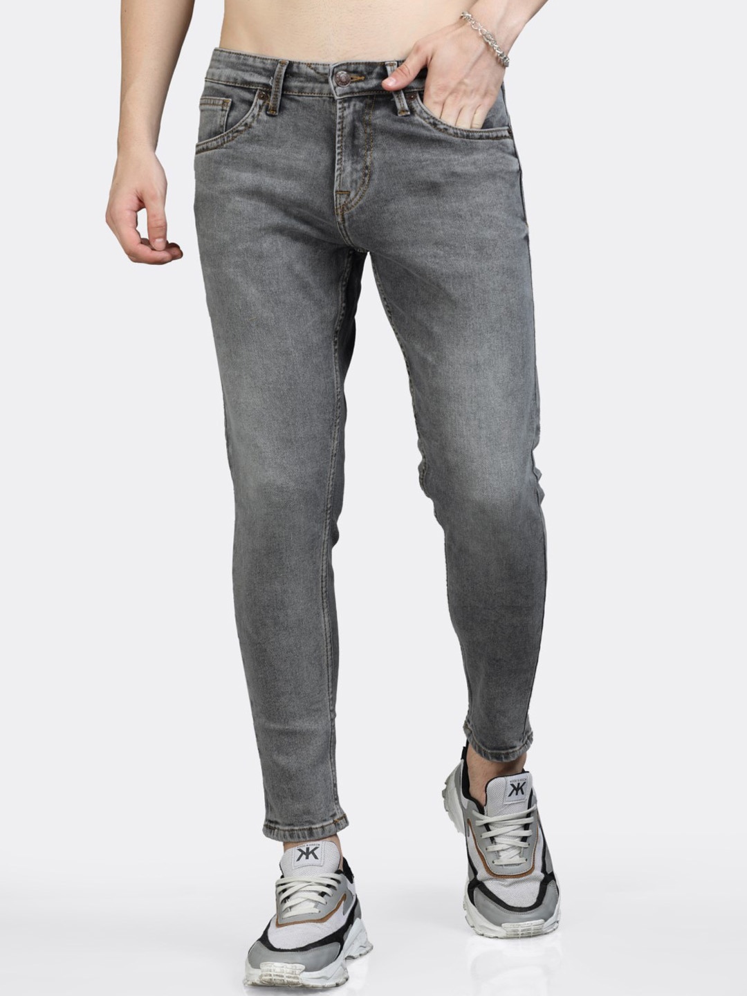 

BADMAASH Men Slim Fit Clean Look Heavy Fade Stretchable Jeans, Grey
