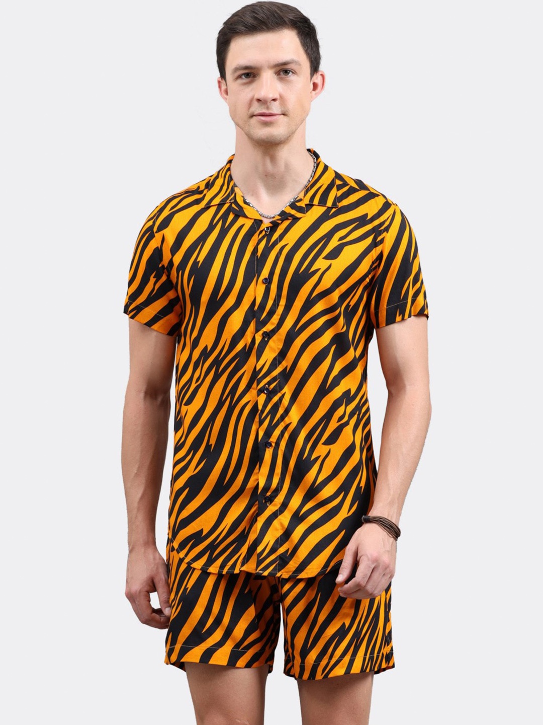 

BADMAASH Abstract Printed Shirt And Shorts, Orange