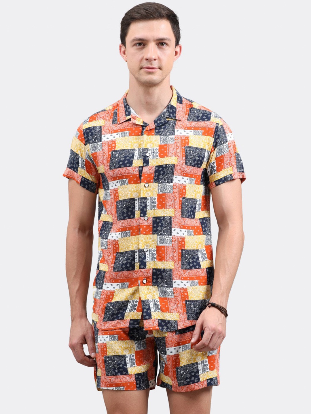 

BADMAASH Paisley Printed Shirt Collar Short Sleeve Shirt With Shorts, Orange
