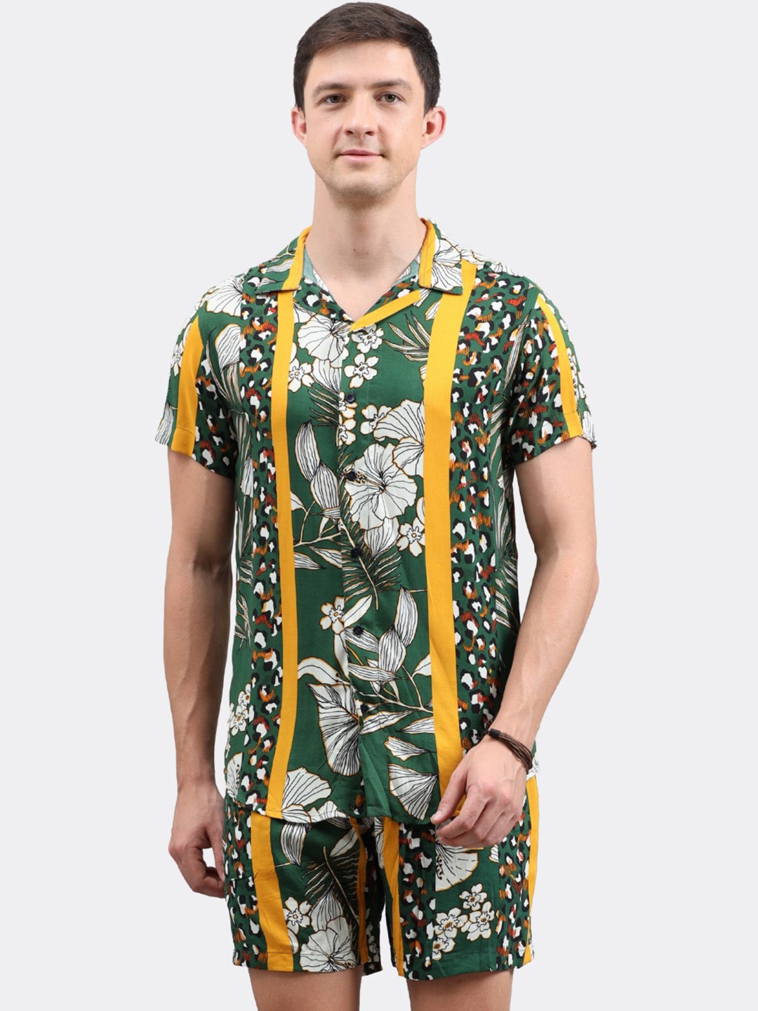 

BADMAASH Floral Printed Shirt Collar Short Sleeve Shirt With Shorts, Green