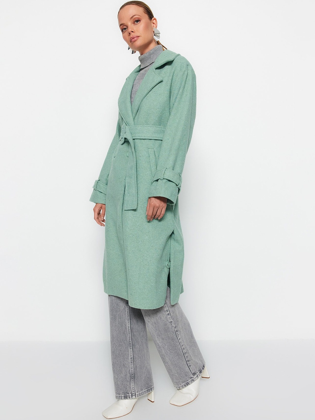 

Trendyol Regular Fit Notched Lapel Long Sleeves Double-Breasted Overcoat, Green