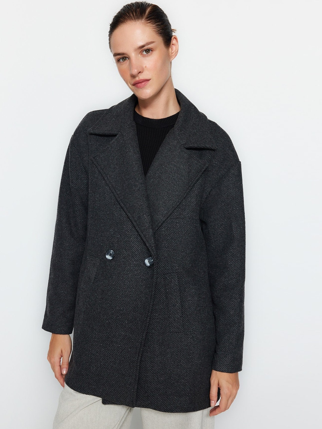 

Trendyol Notched Lapel Collar Double-Breasted Long Sleeves Overcoat, Grey