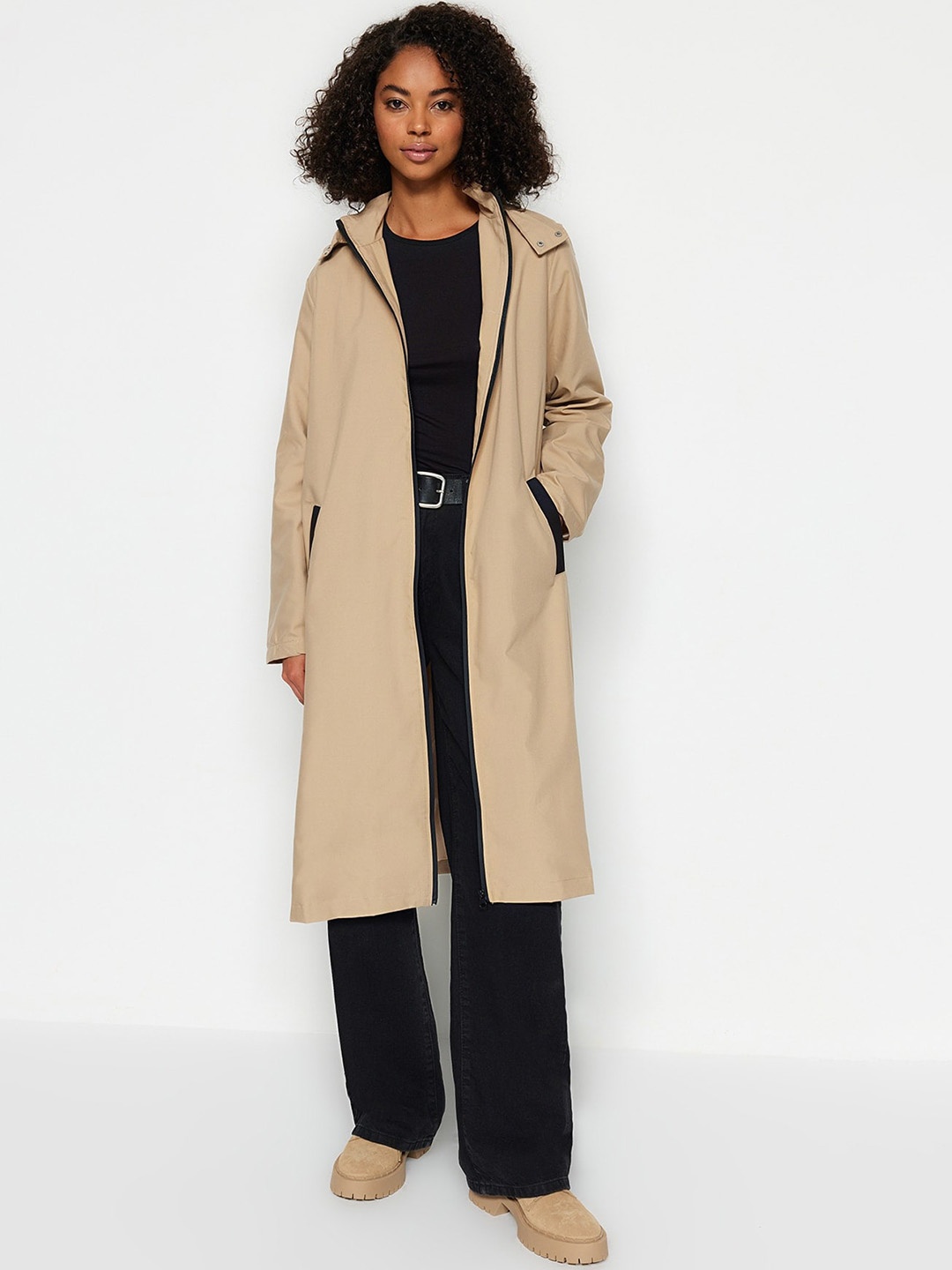 

Trendyol Regular Fit Spread Collar Long Sleeves Overcoats, Na