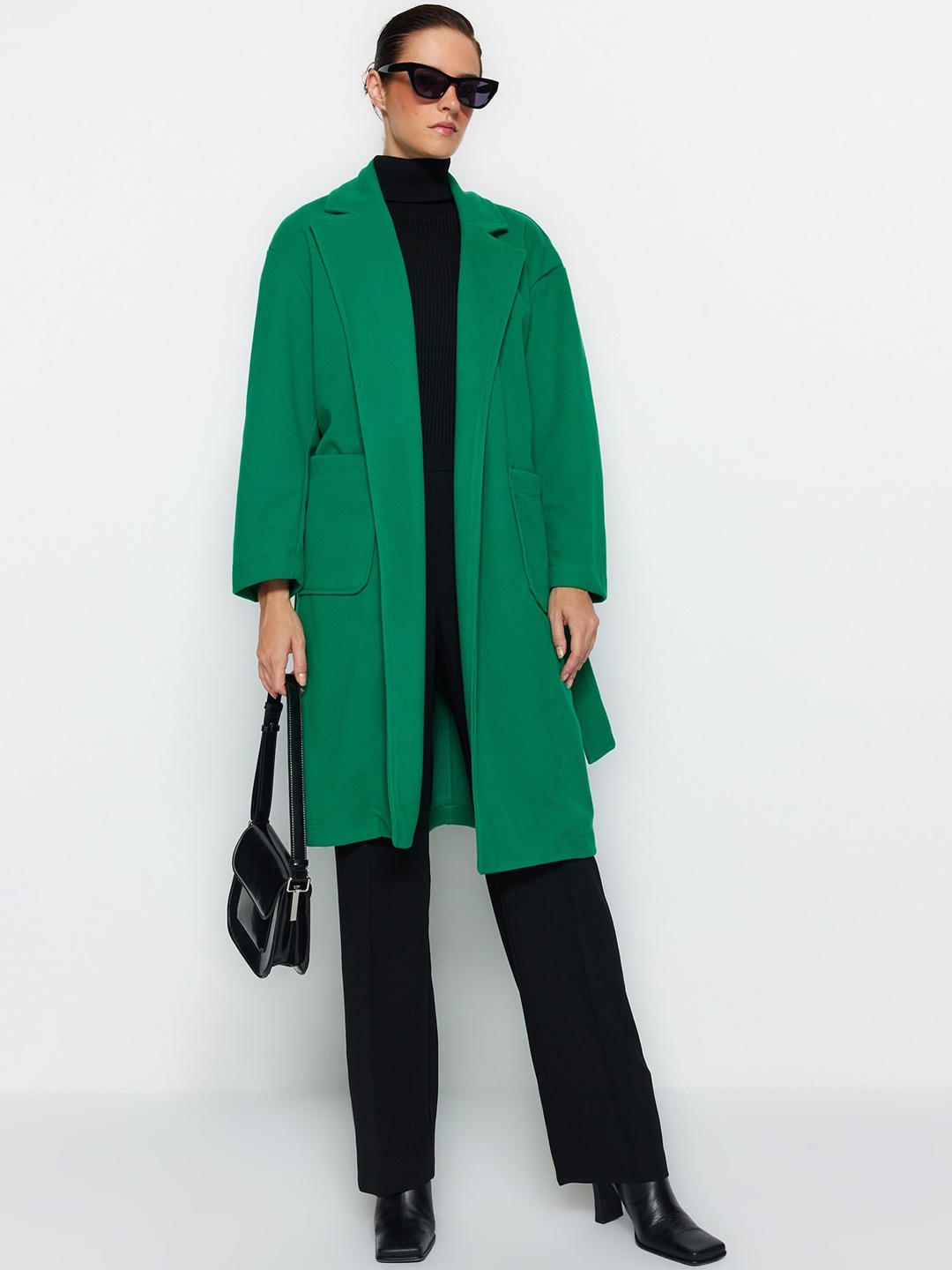 

Trendyol Notched Lapel Collar Long Sleeves Overcoat, Green