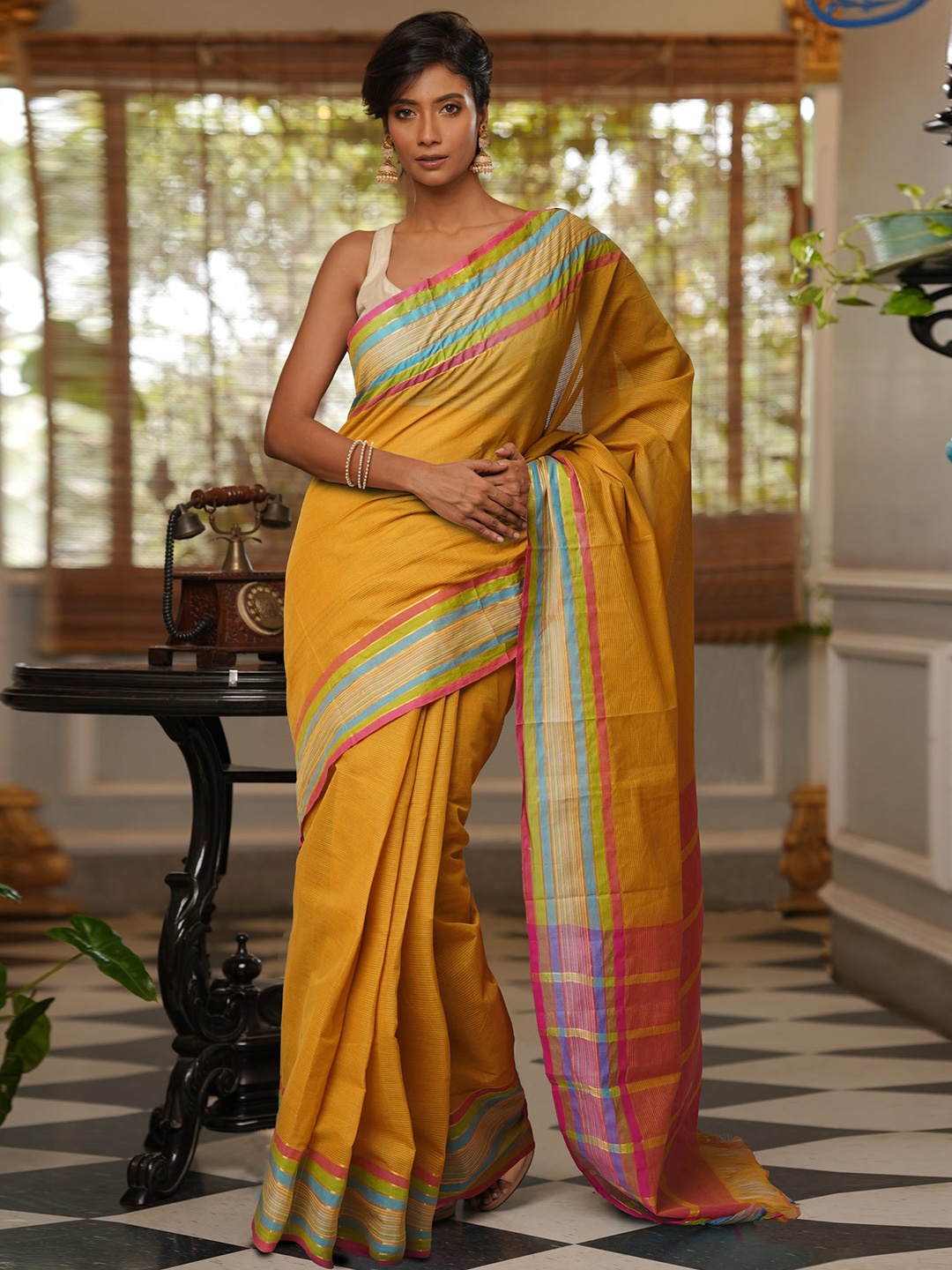 

Unnati Silks Zari Pure Cotton Mangalagiri Saree, Gold